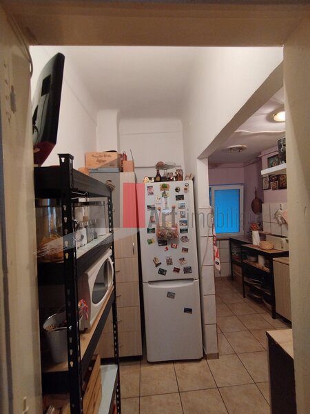Piata Victoriei, apartament cu 3 camere de vanzare.